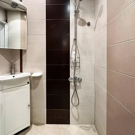 Apartment 2bdr Location Acs Separate Kitchen